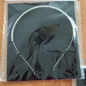 Elegant Silver Rhinestone Headband